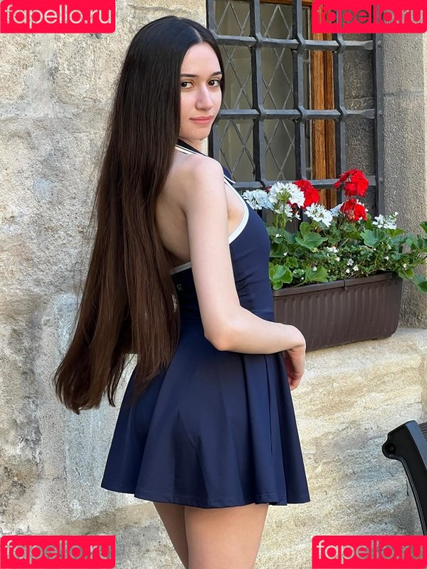 Angelina / a_budur_m Onlyfans Photo Gallery 