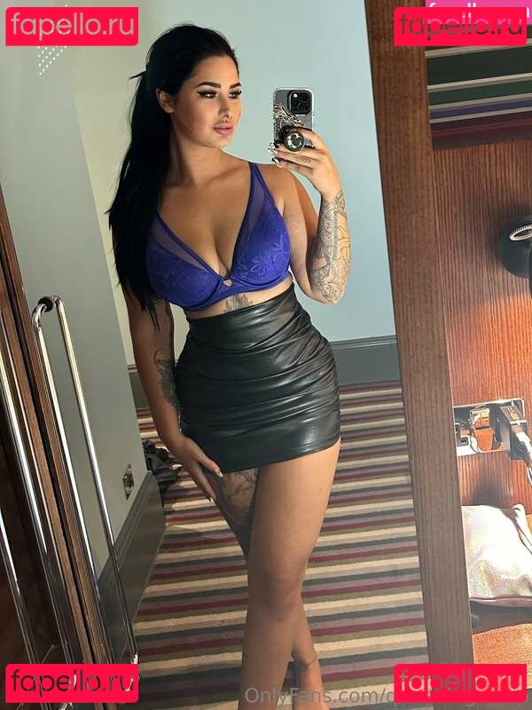 QQueen Nude Onlyfans Photo 48