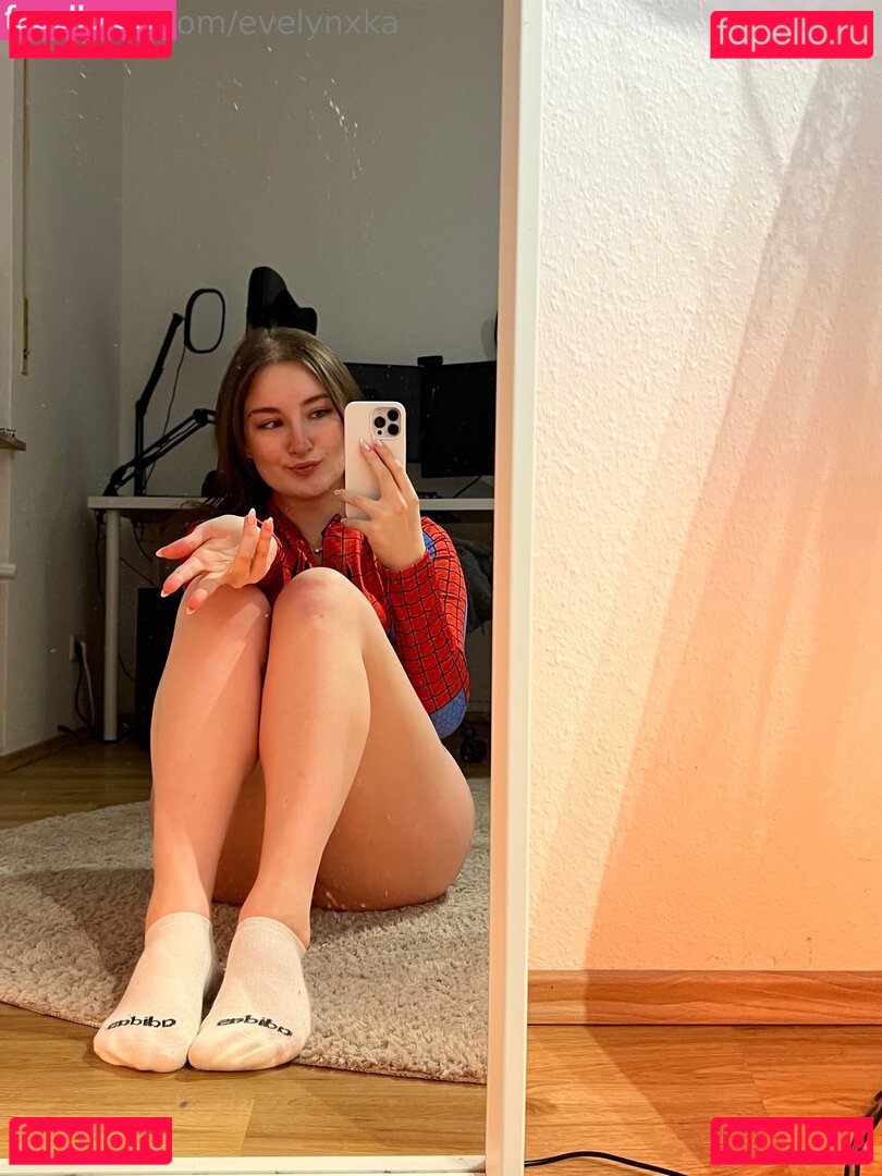 Evelynxka Nude Onlyfans Photo 11