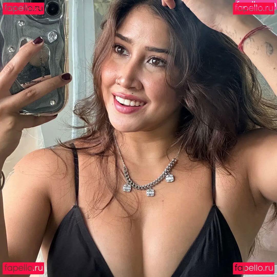 Sofia / https: / sofi_juice / sofiabrano / sofiiaa23_ Onlyfans Photo Gallery 