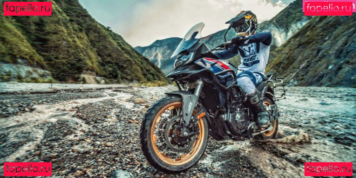 Aleska Genesis Onlyfans Photo Gallery 