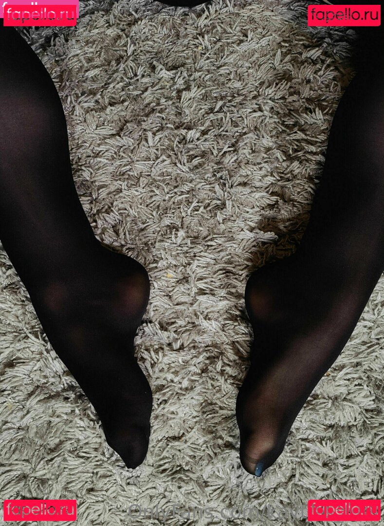 katiesfeets Nude Onlyfans Photo 9
