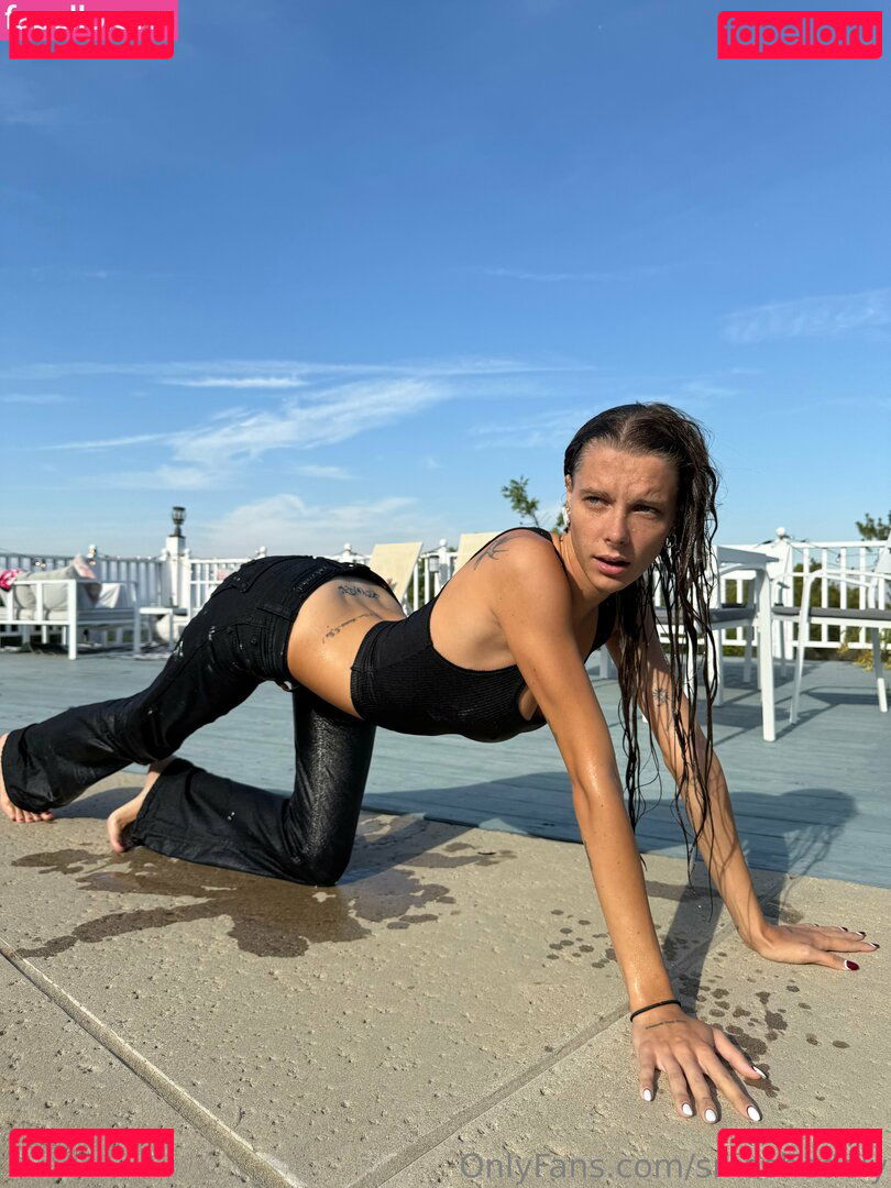 Smashedely - Ashley Matheson / smashedely Onlyfans Photo Gallery 