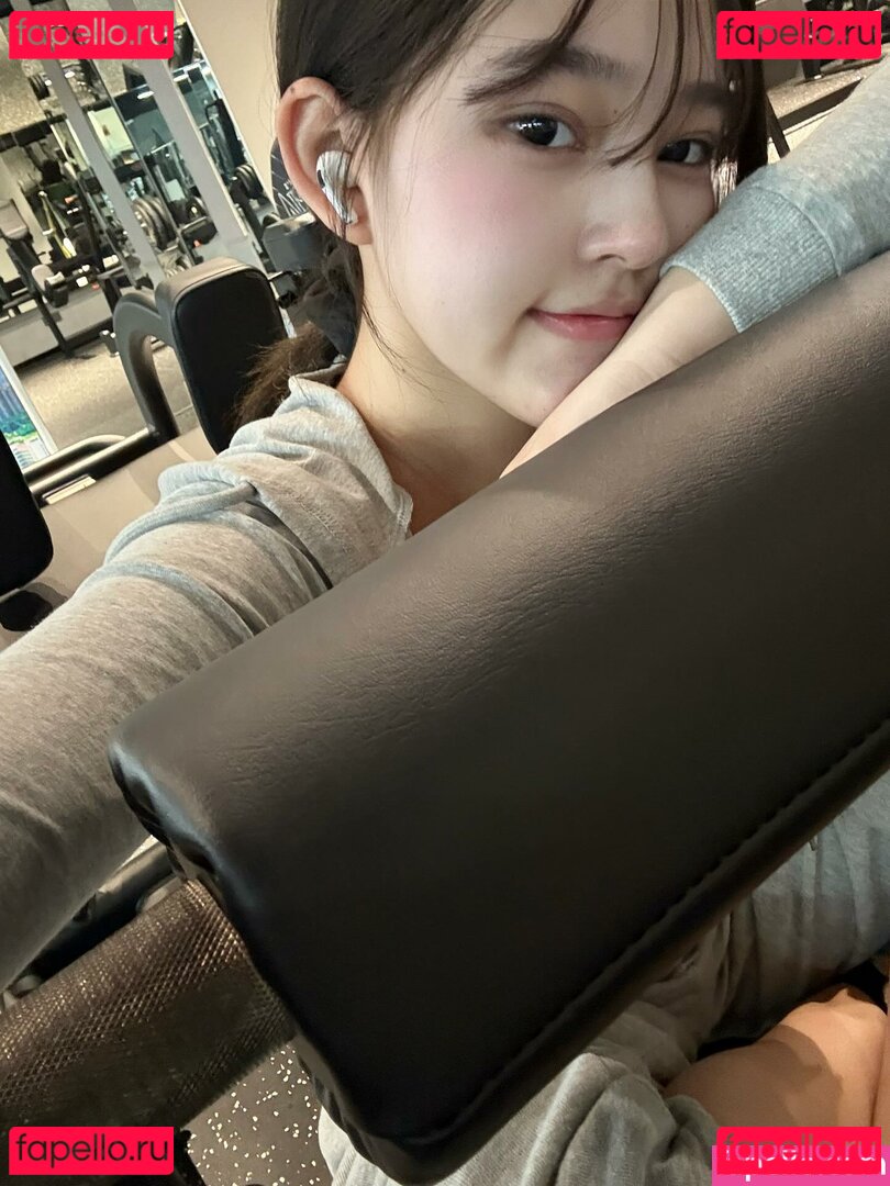ice_xiaoyu / icexiaoyu / ice嬣 / itsiceithink / 小U优优子 / 小优 Onlyfans Photo Gallery 