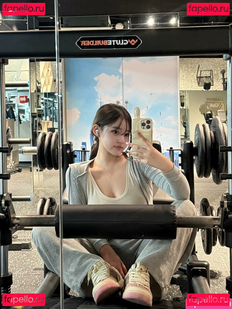 ice_xiaoyu / icexiaoyu / ice嬣 / itsiceithink / 小U优优子 / 小优 Onlyfans Photo Gallery 