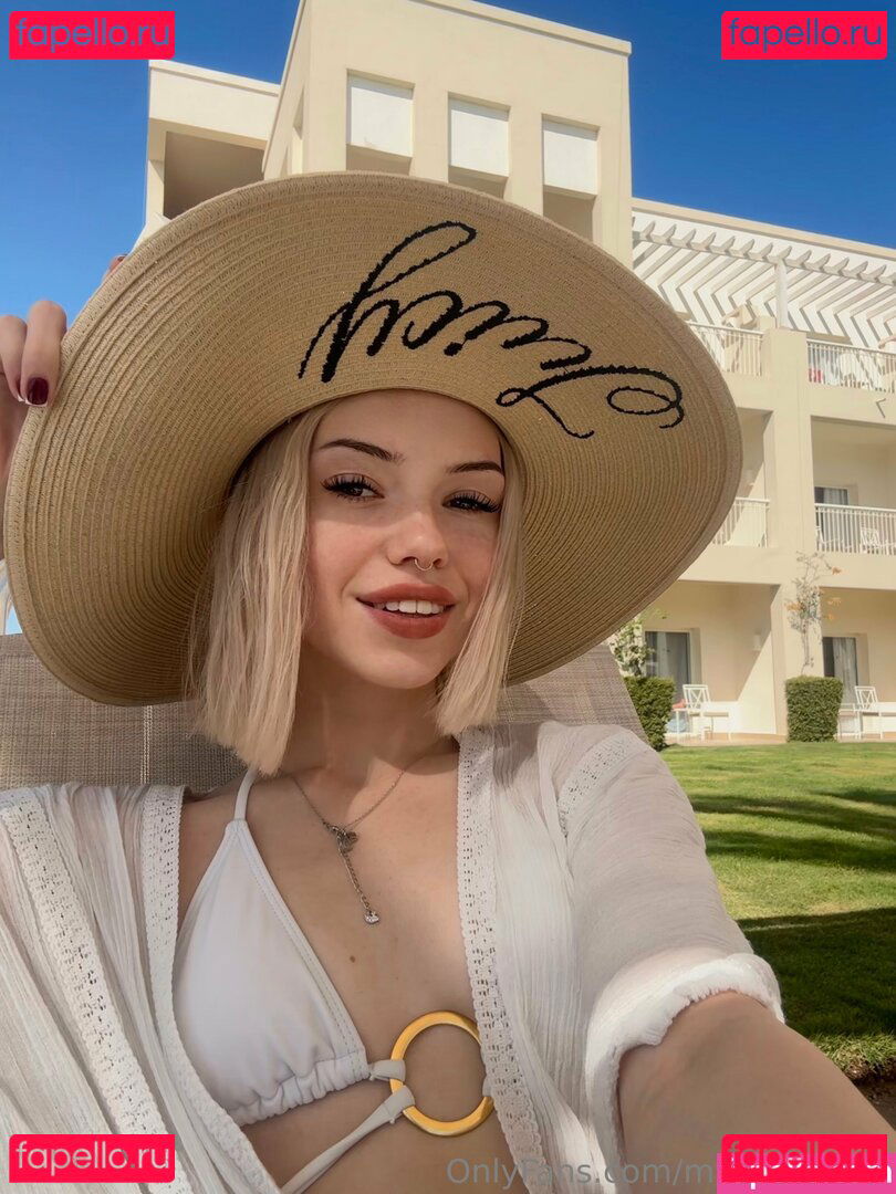 Mia / Mia_bluebird / mia.bluebird Onlyfans Photo Gallery 