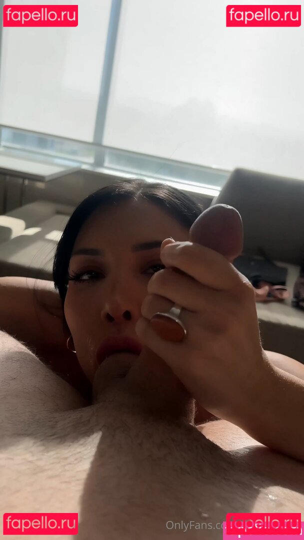 Rainey James Nude Onlyfans Photo 3