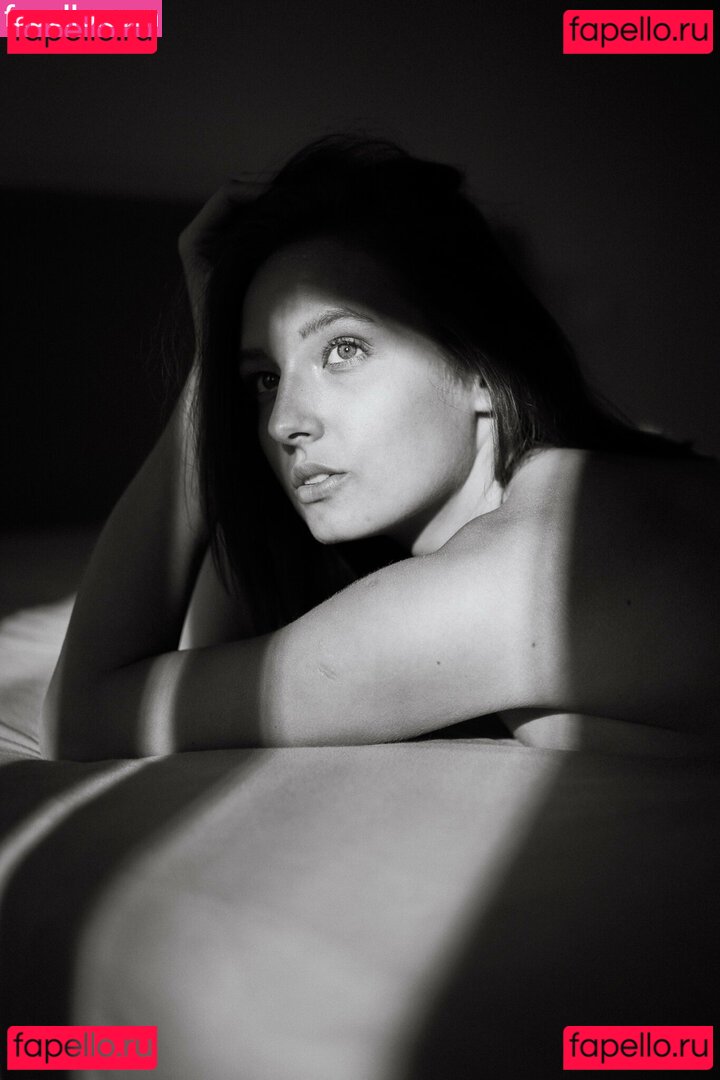 Kinga Chorostowska Nude Onlyfans Photo 42