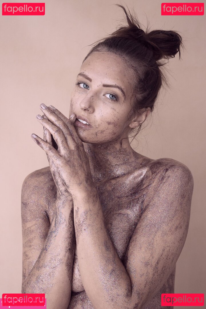 Kinga Chorostowska Nude Onlyfans Photo 31