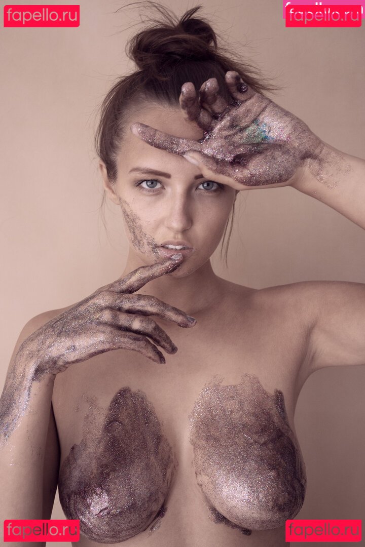 Kinga Chorostowska Nude Onlyfans Photo 24
