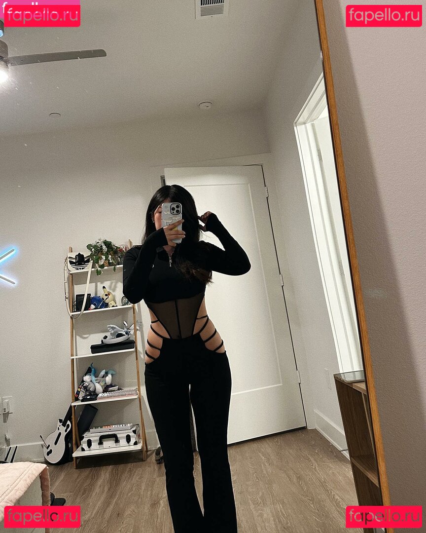 Aikuros Nude Onlyfans Photo 49