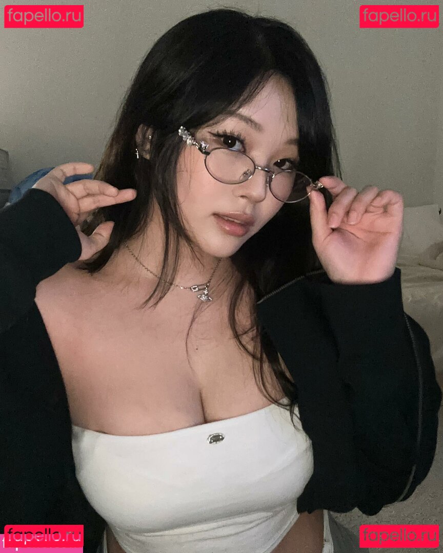 Aikuros Nude Onlyfans Photo 22