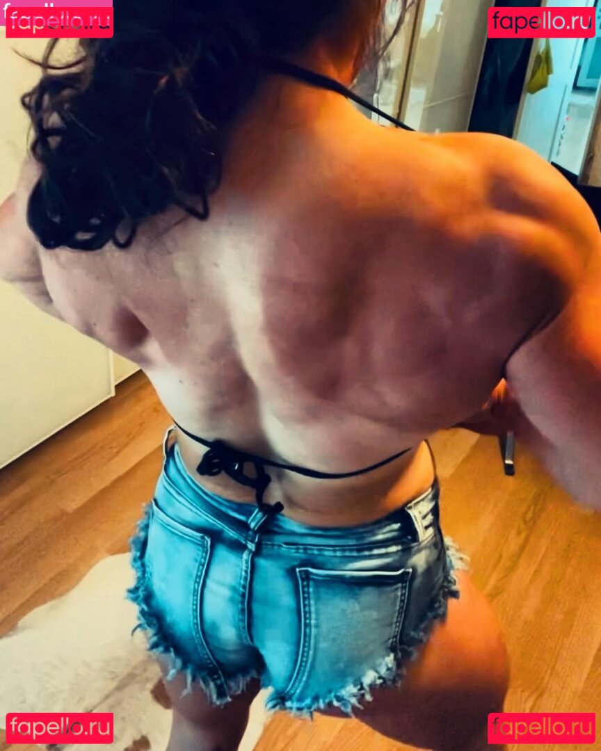Athenemusclegoddess Nude Onlyfans Photo 23