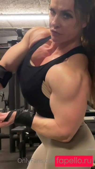 Athenemusclegoddess Nude Onlyfans Photo 10