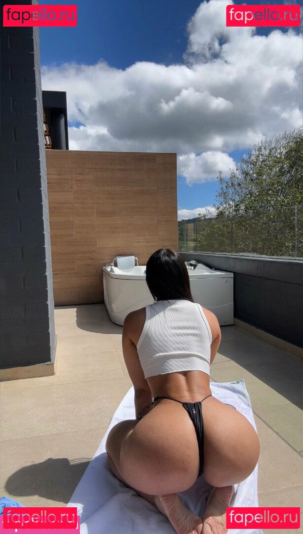 Niacruzxo / estefahg / estefaniahg_ Onlyfans Photo Gallery 