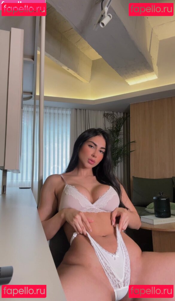 Niacruzxo / estefahg / estefaniahg_ Onlyfans Photo Gallery 