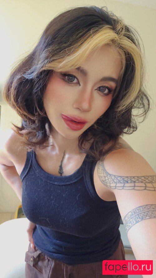 Kittynyaaa Nude Onlyfans Photo 16