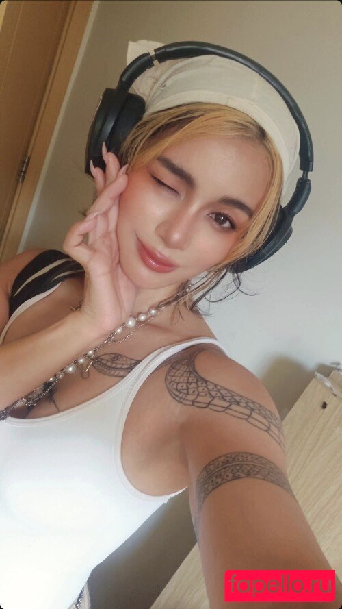 Kittynyaaa Nude Onlyfans Photo 13