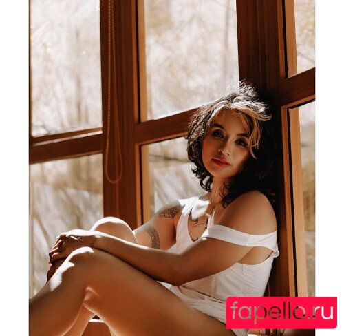 Kittynyaaa Nude Onlyfans Photo 10