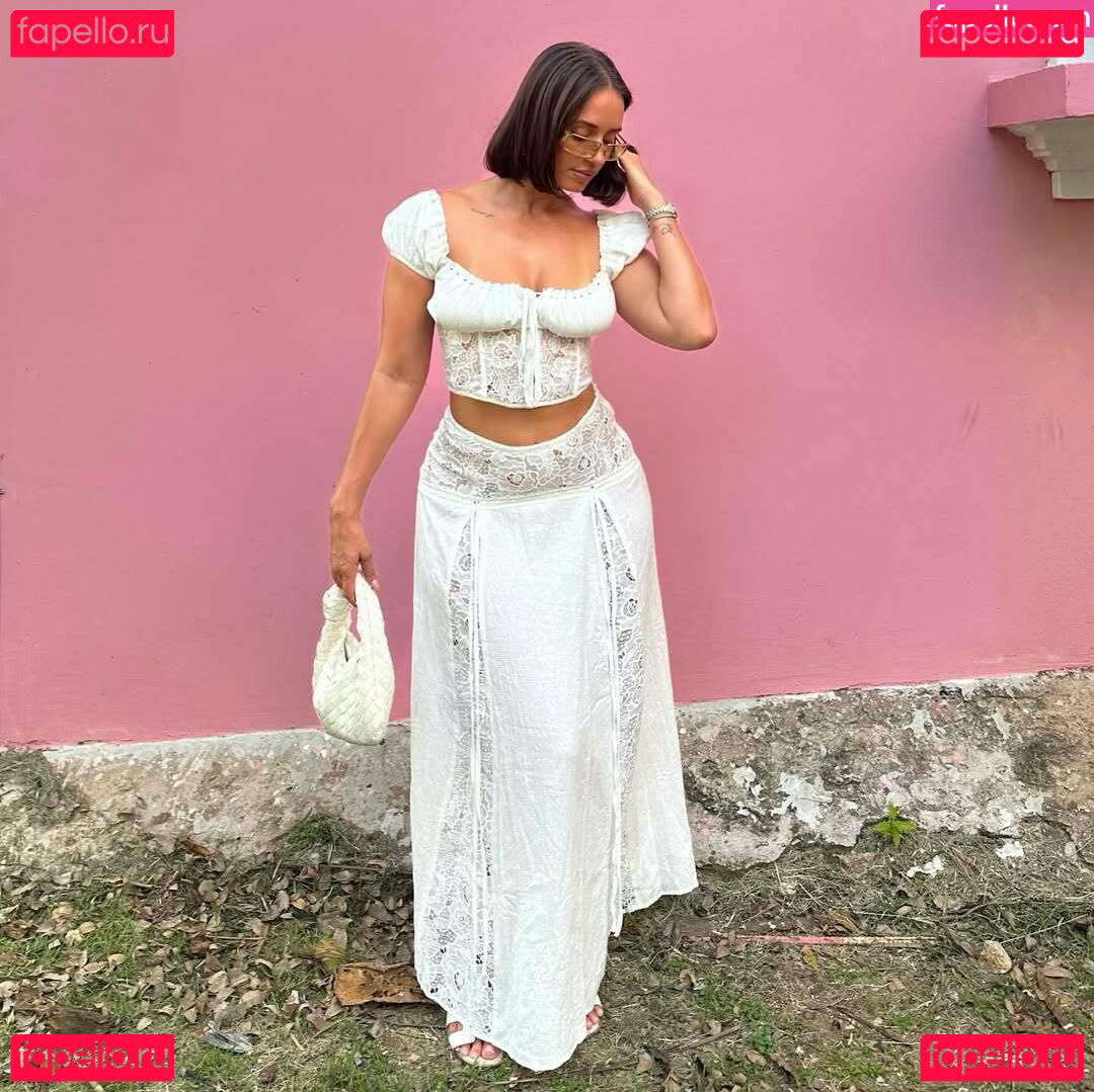 Yesjulz / yesjulztv Onlyfans Photo Gallery 