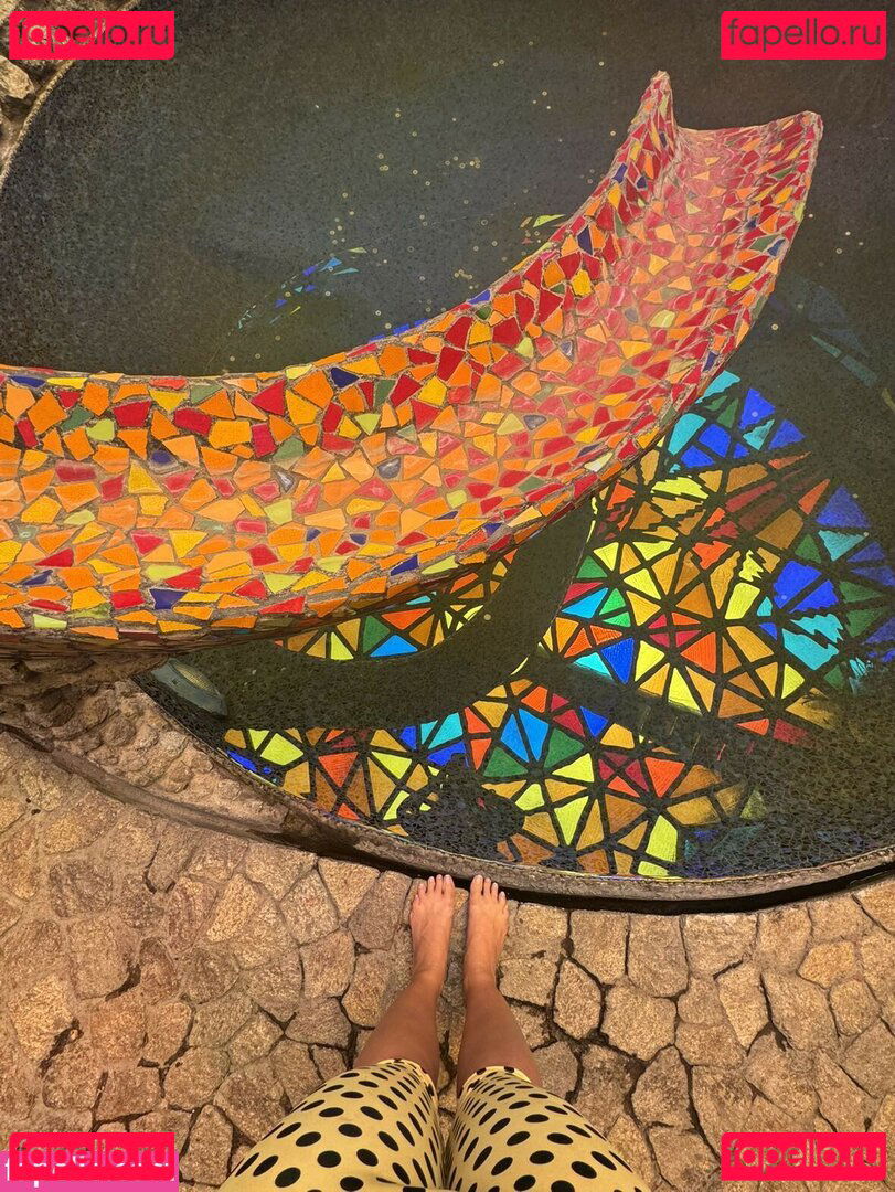 Yesjulz / yesjulztv Onlyfans Photo Gallery 