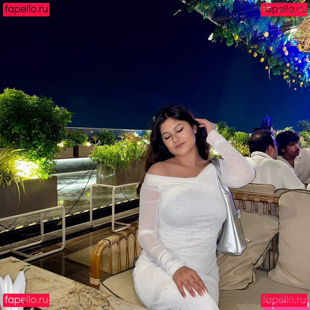 Khushi Tomar Nude Onlyfans Photo 30