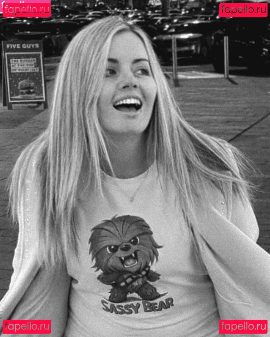 Suzy Lu / suzyluofficial Onlyfans Photo Gallery 