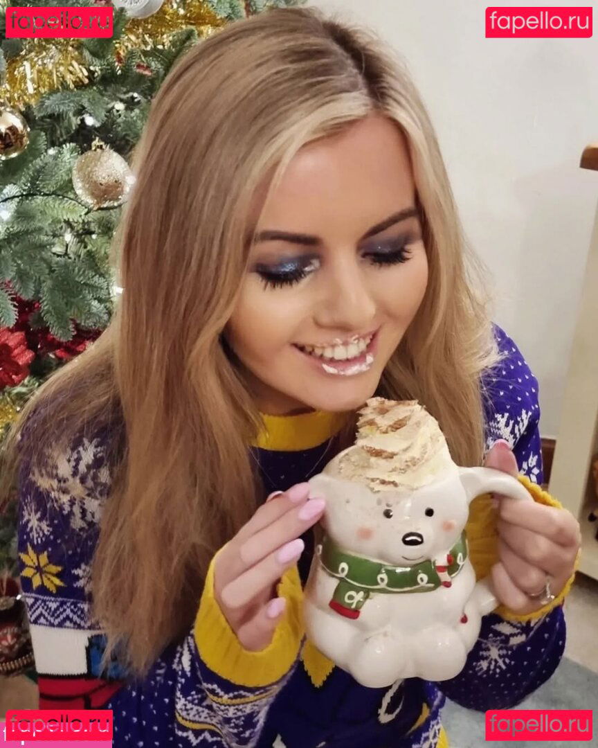 Suzy Lu / suzyluofficial Onlyfans Photo Gallery 