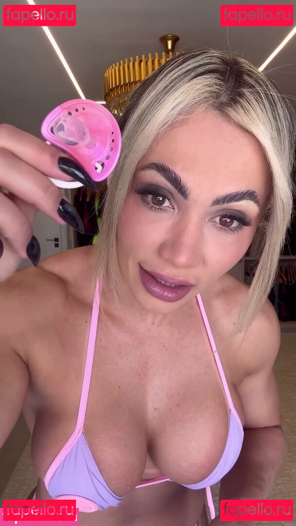 Vivi Winkler Nude Onlyfans Photo 4
