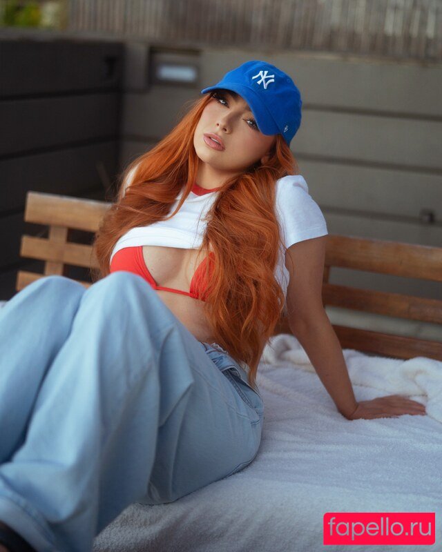Caitchristinee Nude Onlyfans Photo 24