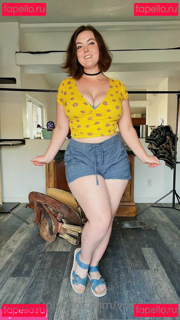 Vixenshelby / https: Onlyfans Photo Gallery 