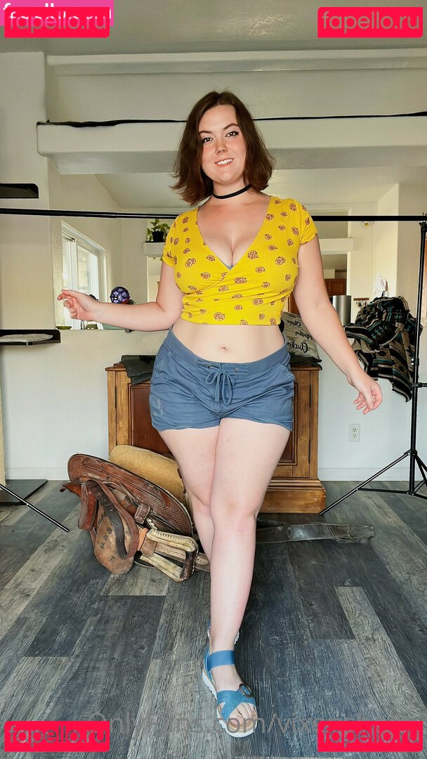 Vixenshelby / https: Onlyfans Photo Gallery 