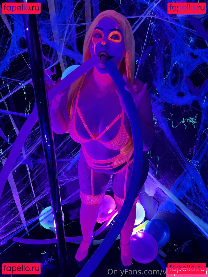 Vixenshelby / https: Onlyfans Photo Gallery 