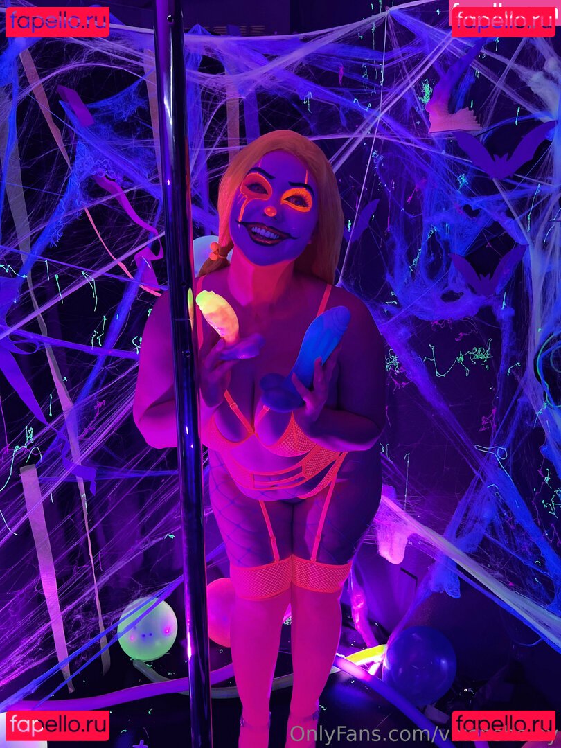 Vixenshelby / https: Onlyfans Photo Gallery 