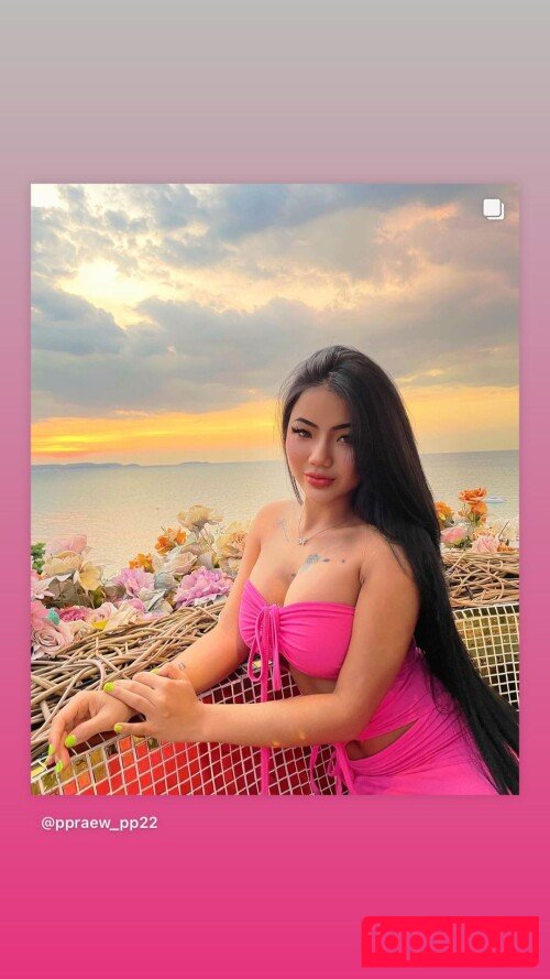 Praew Phatcharin / https: / phatcharin22 / ppraew_pp22 Onlyfans Photo Gallery 