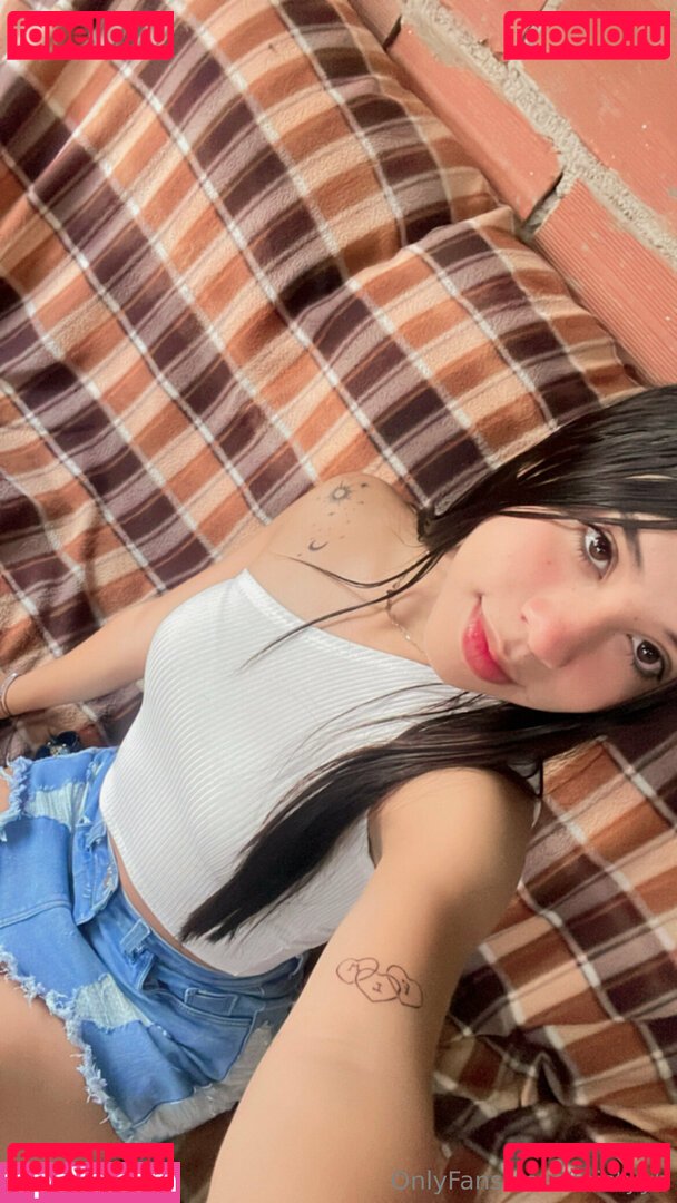 feistyb33 Nude Onlyfans Photo 13