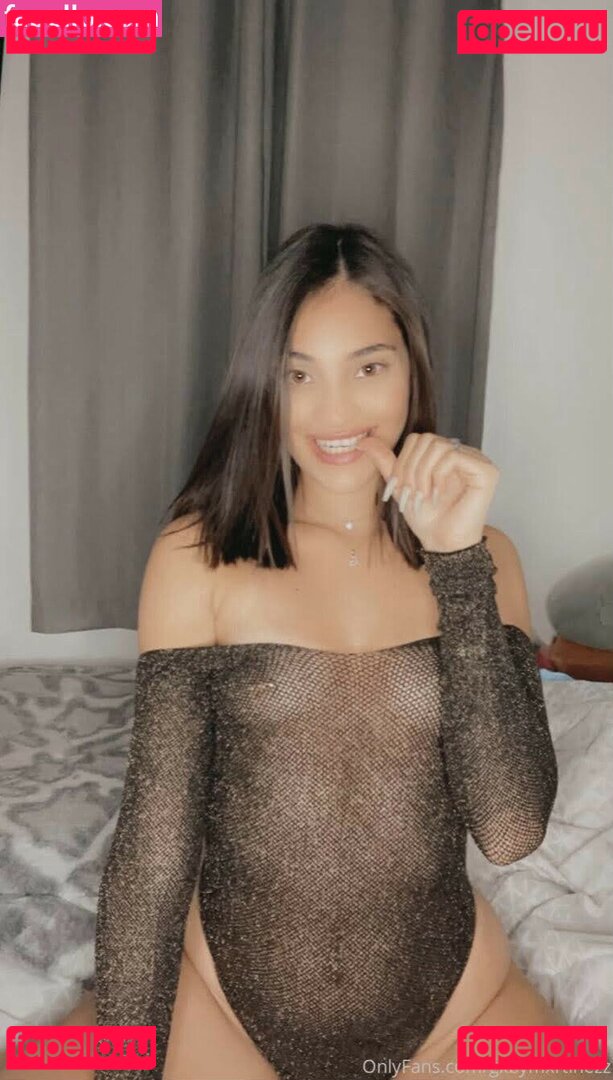 Gxby Martinez / gxbymartinez / gxbymxrtinezz / stepsisgabs Onlyfans Photo Gallery 