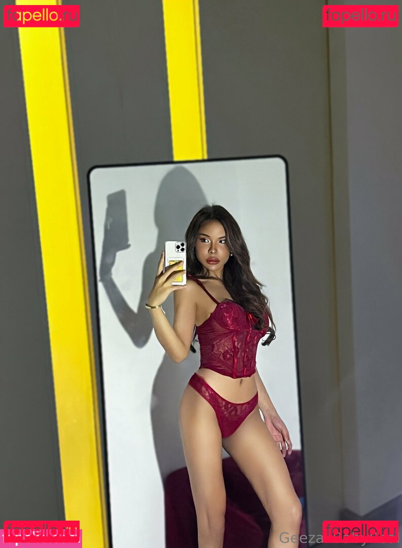aphroditegee Nude Onlyfans Photo 12