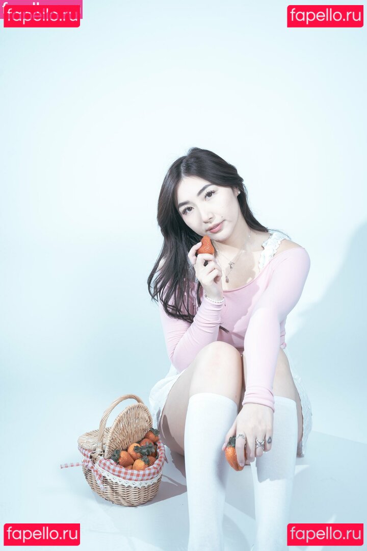 Janet / Janetrose / janetrosee / xChocoBars Onlyfans Photo Gallery 