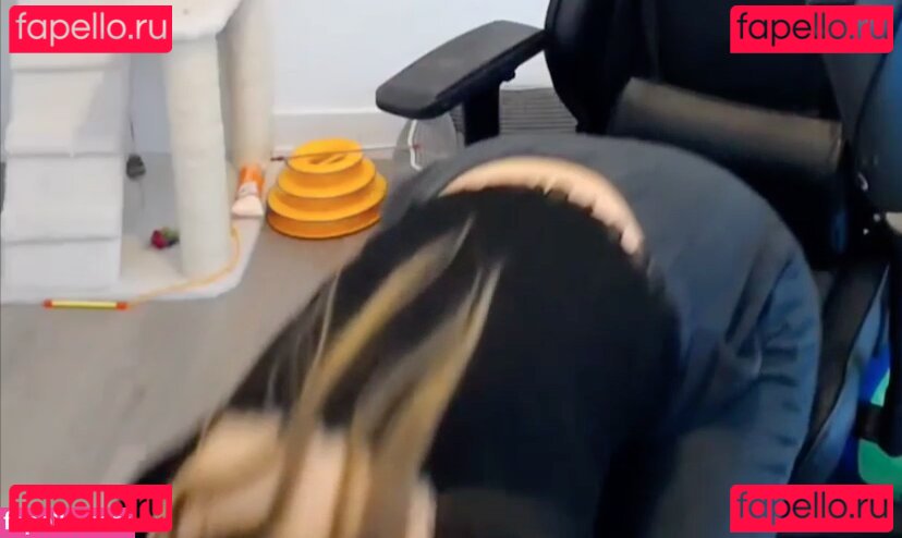 Janet / Janetrose / janetrosee / xChocoBars Onlyfans Photo Gallery 