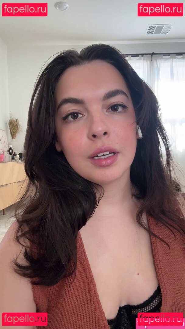 Isabella Gomez / Isabellagomez / isabella.gomez Onlyfans Photo Gallery 