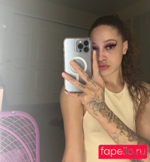 Lightskindollxxx Nude Onlyfans Photo 6