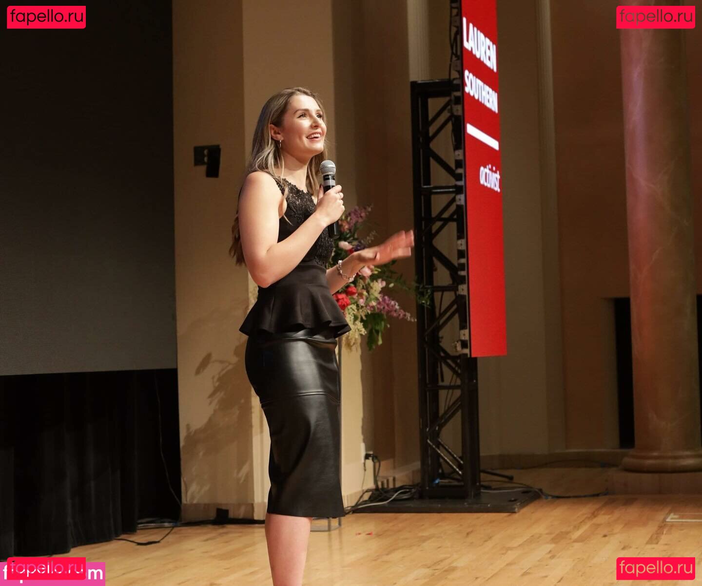 Lauren Southern / laurencheriie Onlyfans Photo Gallery 