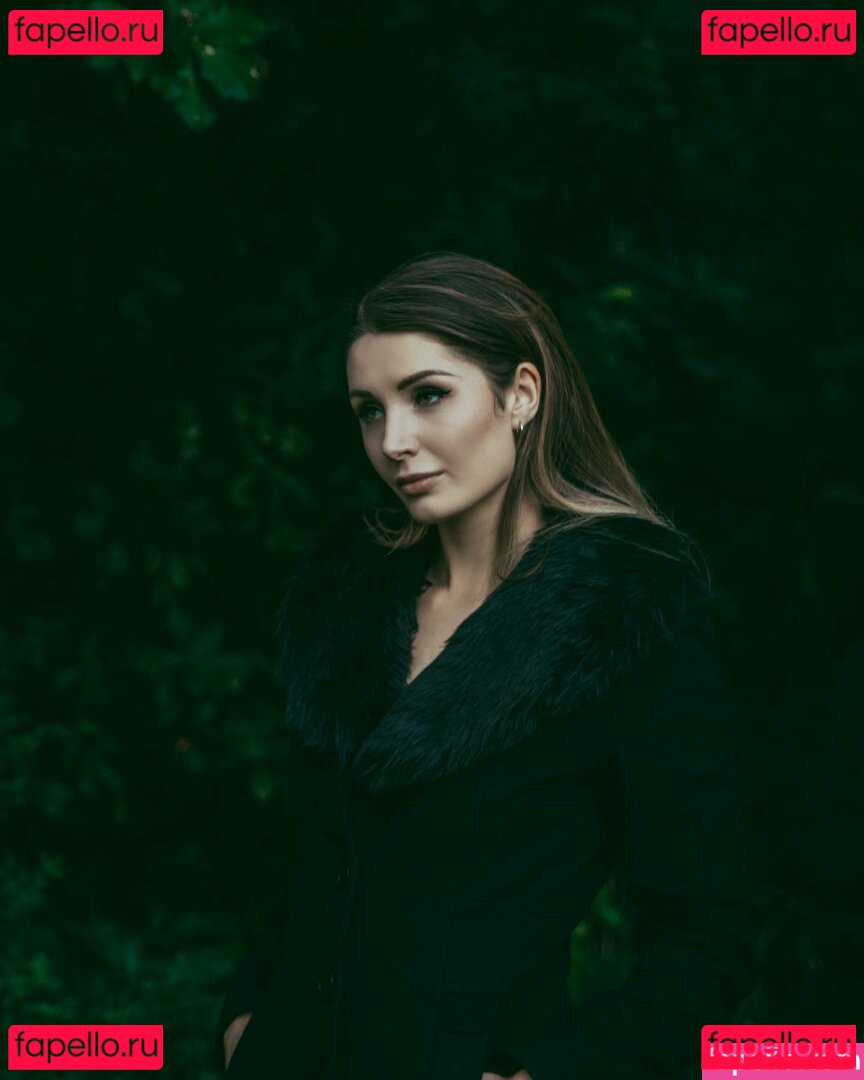 Lauren Southern / laurencheriie Onlyfans Photo Gallery 