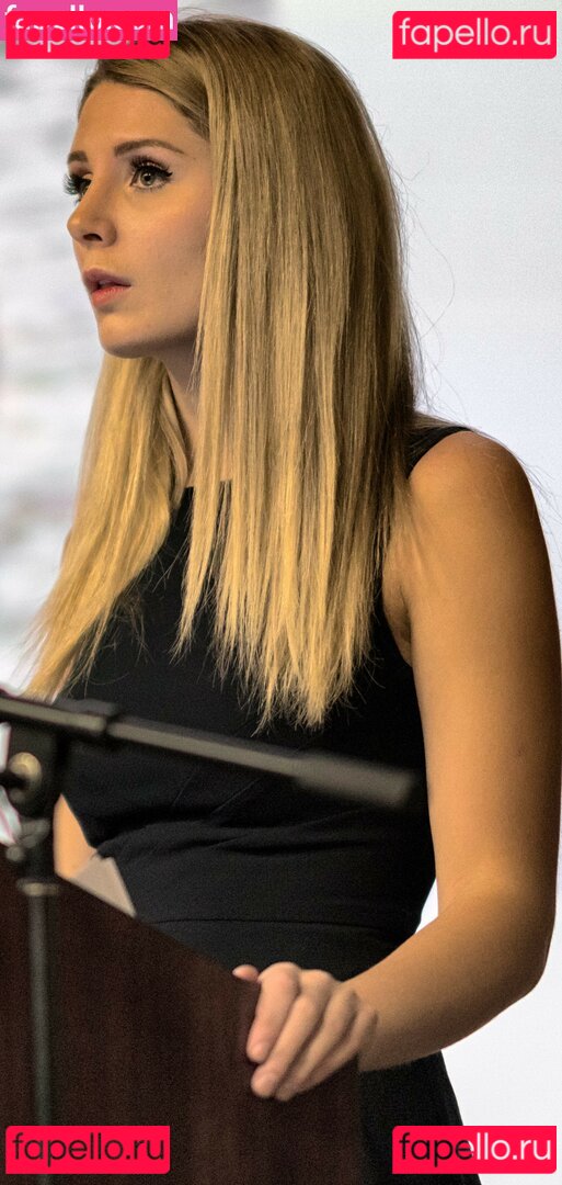 Lauren Southern / laurencheriie Onlyfans Photo Gallery 