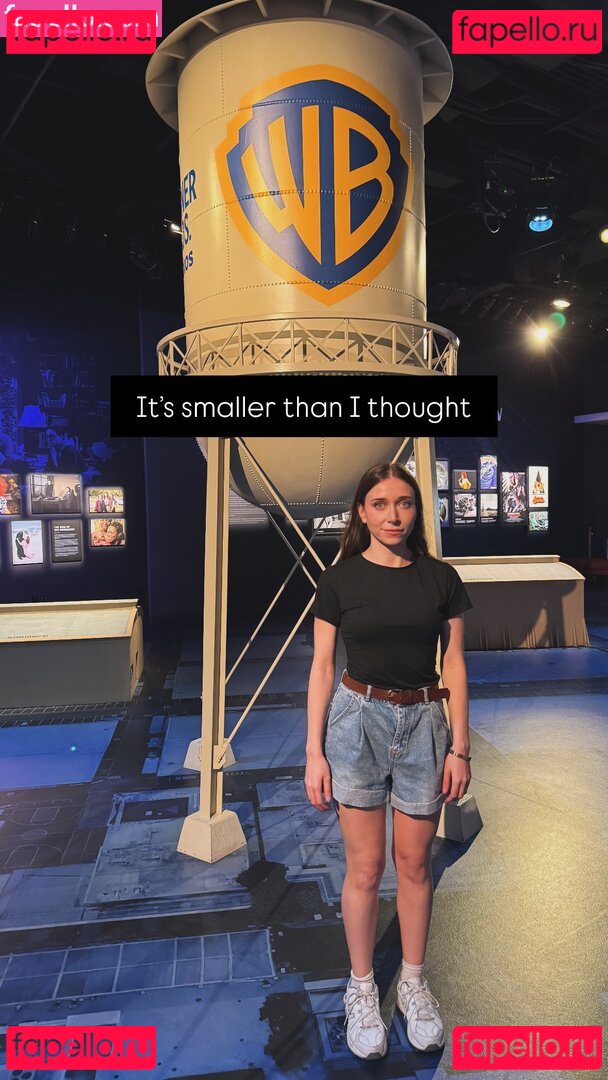 Ayytrae / angelicatrae / omgcosplay Onlyfans Photo Gallery 