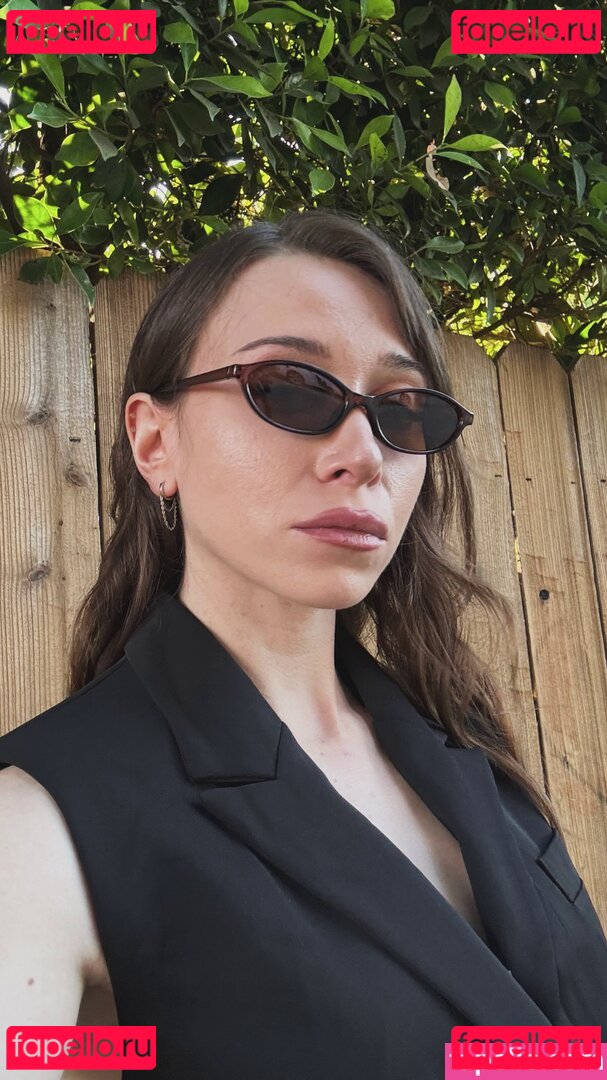 Ayytrae / angelicatrae / omgcosplay Onlyfans Photo Gallery 