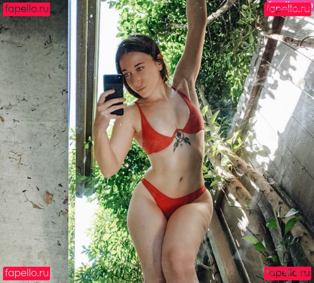 Ayytrae / angelicatrae / omgcosplay Onlyfans Photo Gallery 