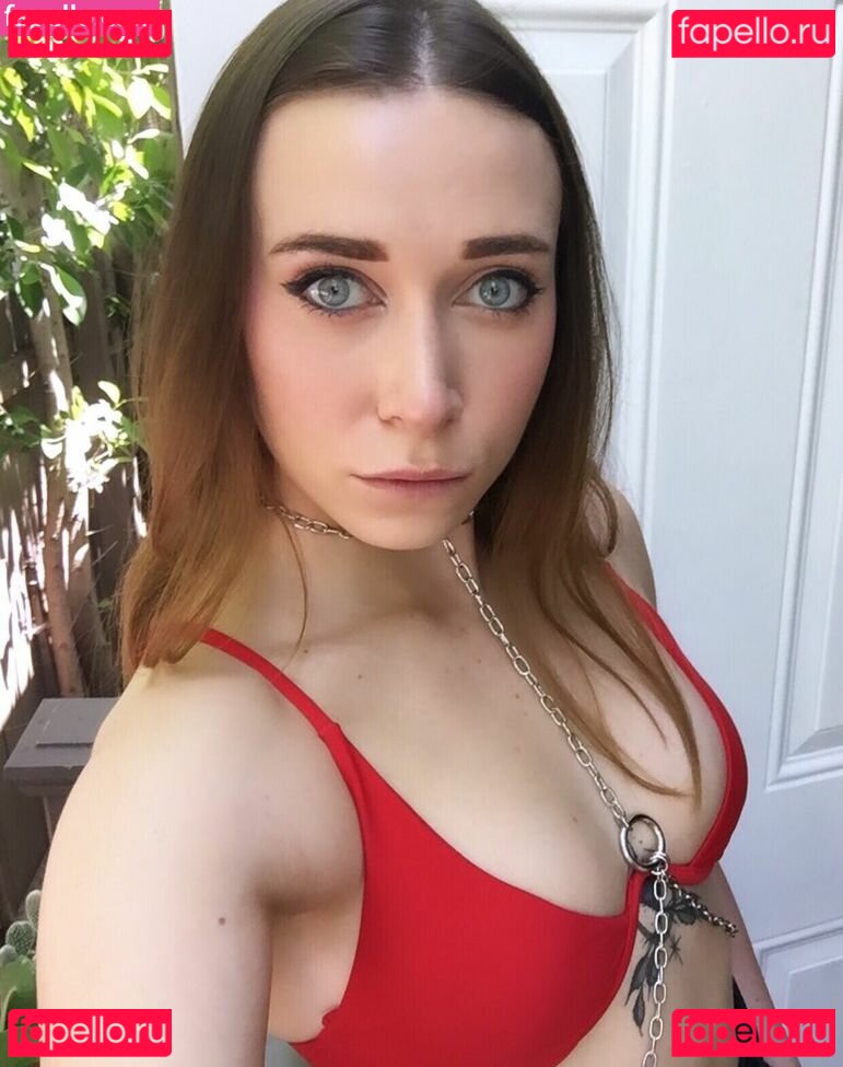 Ayytrae / angelicatrae / omgcosplay Onlyfans Photo Gallery 