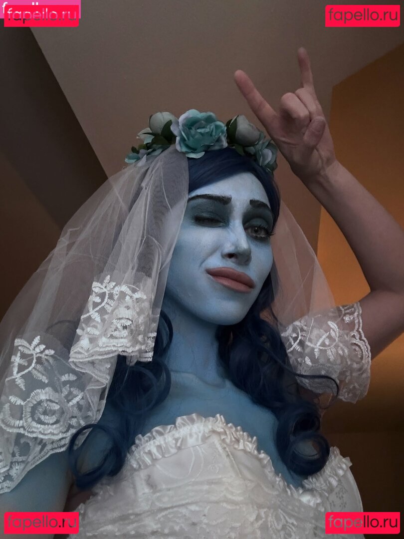 Ayytrae / angelicatrae / omgcosplay Onlyfans Photo Gallery 